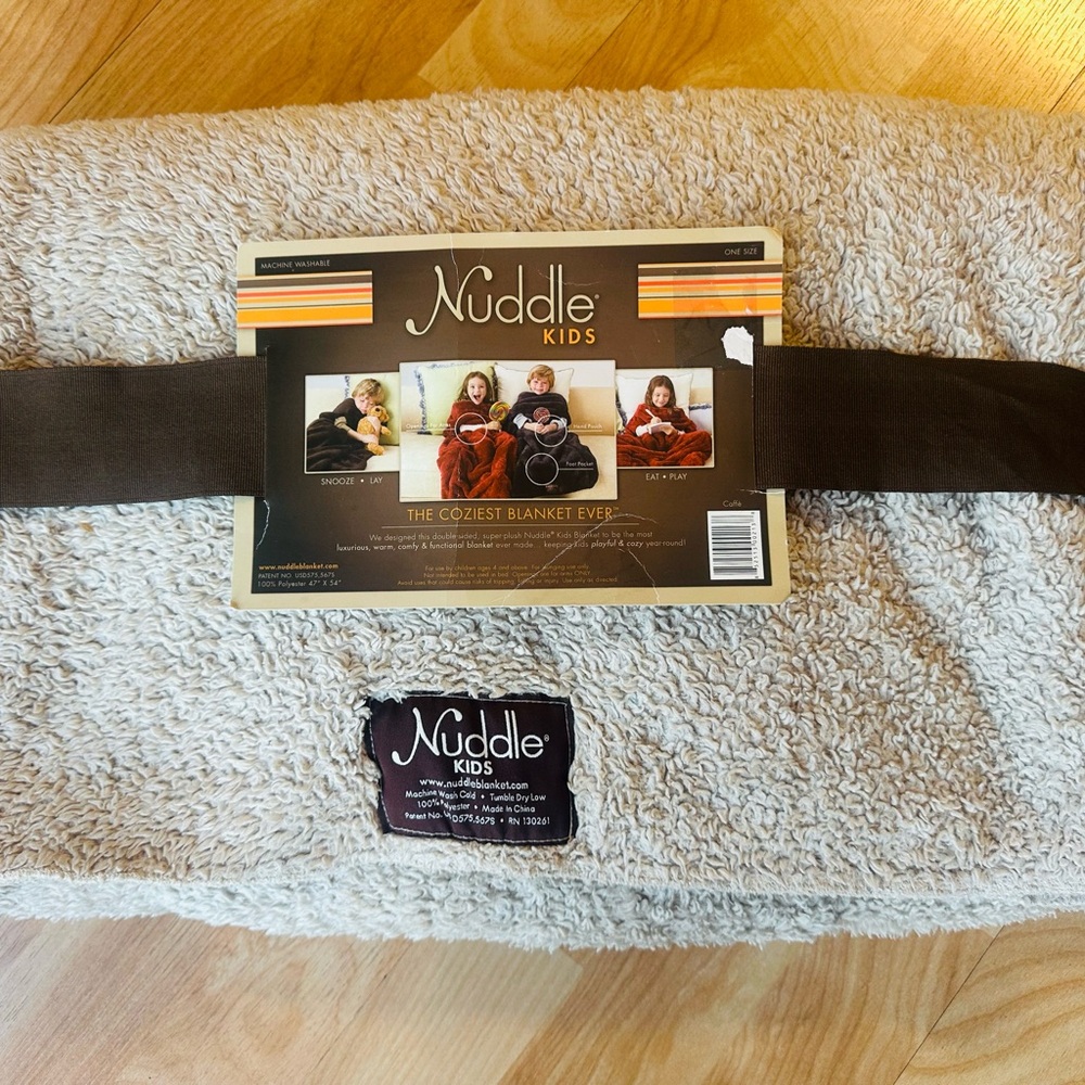 Nuddle Kids Cozy Blanket - Beige